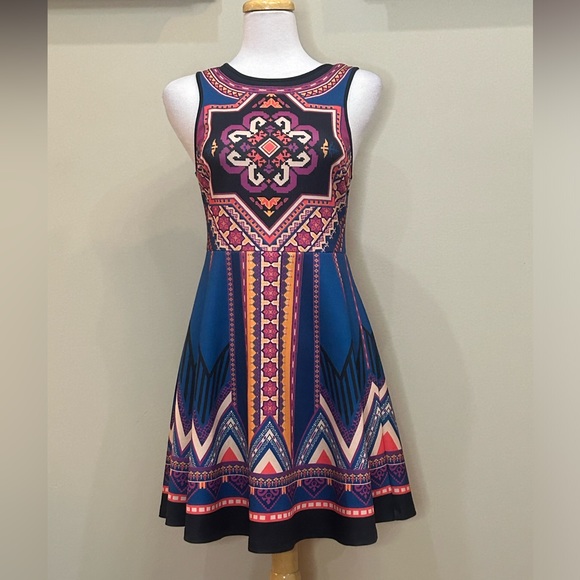 Flying Tomato Dresses & Skirts - Flying Tomato | Size Large Aztec Print Sleeveless Dress